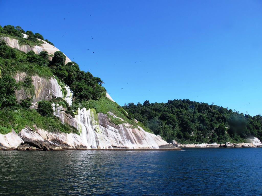 Suites Cantinho Da Pedra Vila do Abraao Phòng bức ảnh